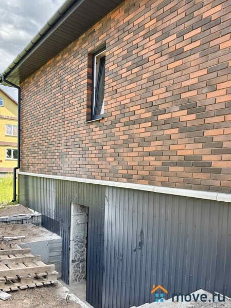 3-комн. квартира, 212 м²
