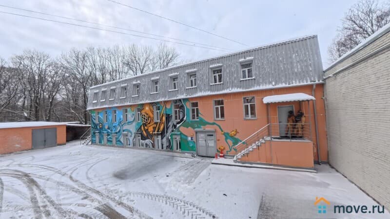 нежилое здание, 682.1 м&sup2;