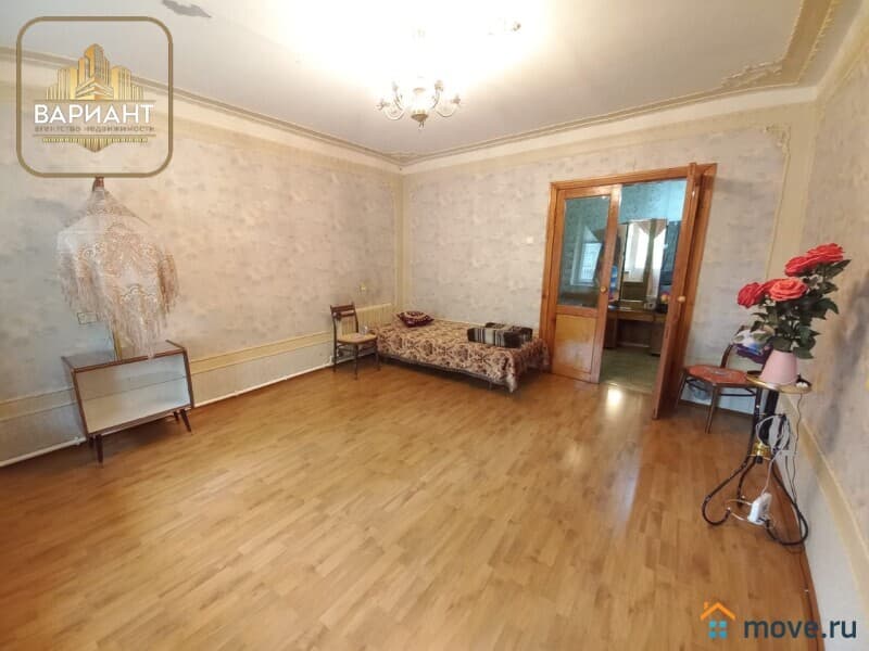 квартира, 130.4 м²