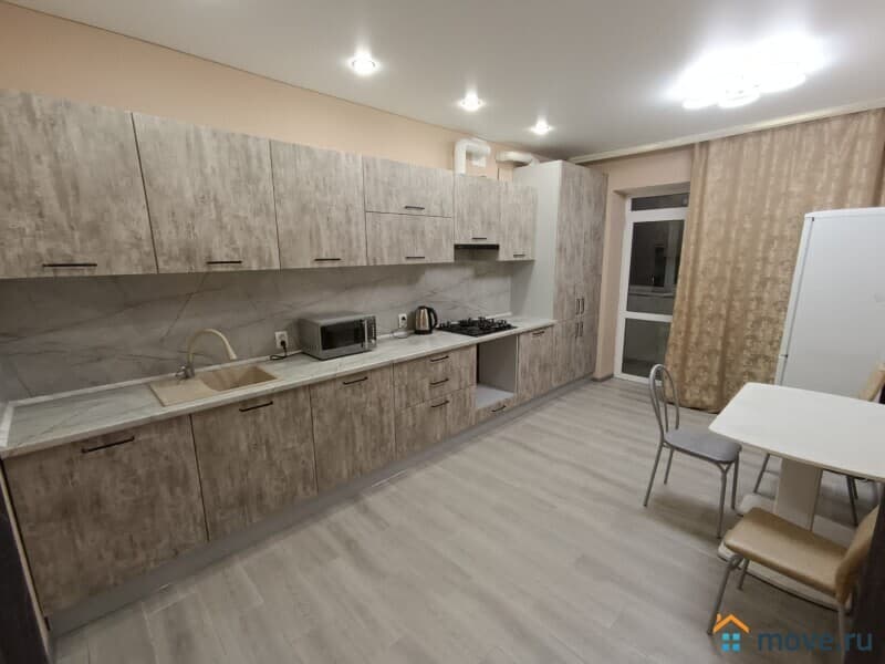 3-комн. квартира, 70 м²