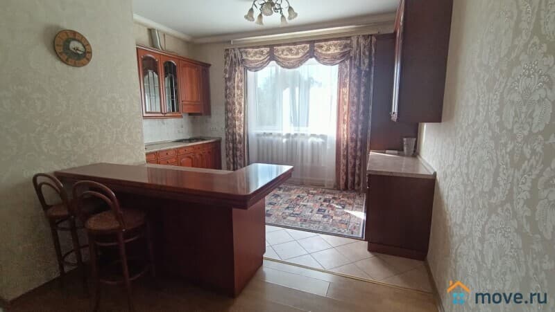 коттедж, 200 м&sup2;