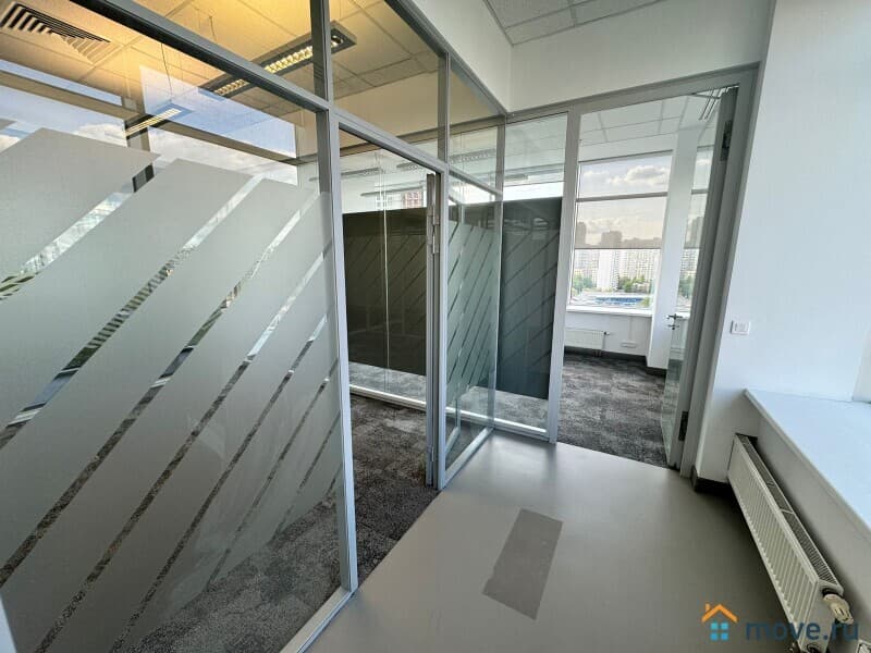 офис, 1690 м&sup2;