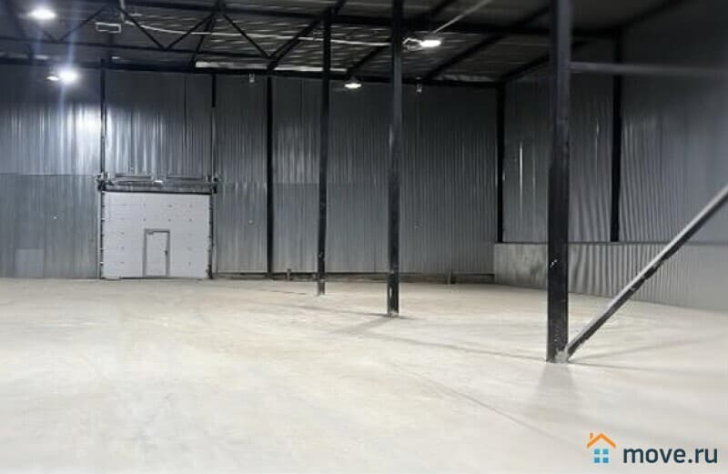 склад, 2000 м&sup2;