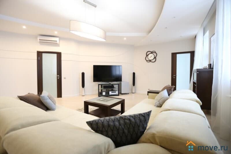 3-комн. квартира, 134 м&sup2;