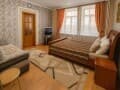 Снять двухкомнатную квартиру посуточно, 65 м², этаж 1 из 2. Фото 2