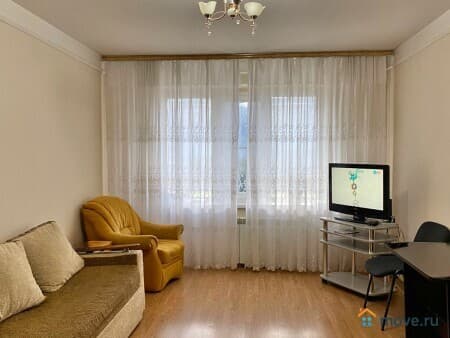 Продается 3-комнатная квартира, 84.1 м², Нальчик, улица Осетинская, 146