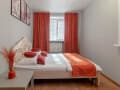 Сдается посуточно двухкомнатная квартира, 56 м², этаж 1 из 5. Фото 2
