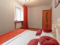 Сдается посуточно двухкомнатная квартира, 56 м², этаж 1 из 5. Фото 5