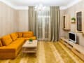 Снять двухкомнатную квартиру на сутки, 53 м², этаж 1 из 9. Фото 1