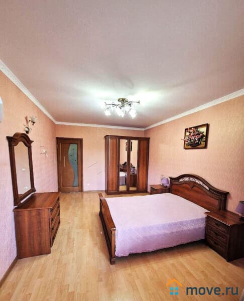 3-комн. квартира, 83 м²