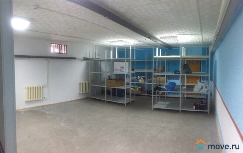 склад, 76 м²