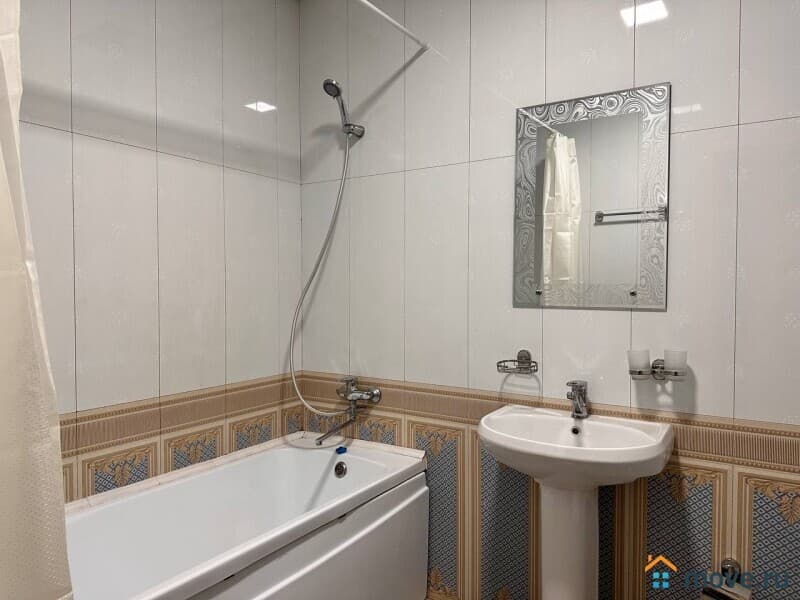 3-комн. квартира, 150 м²