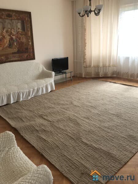 3-комн. квартира, 135 м&sup2;