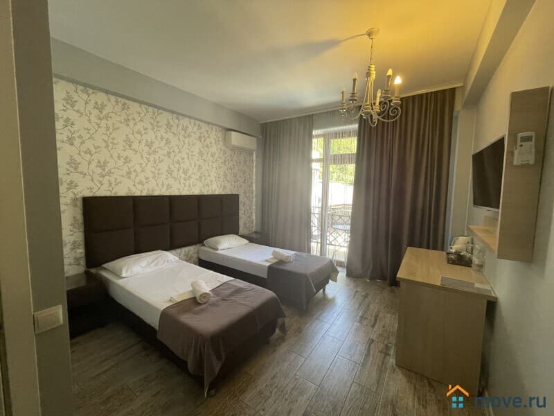 гостиница, 1500 м²