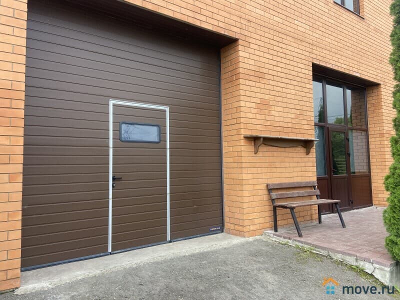 склад, 68 м&sup2;