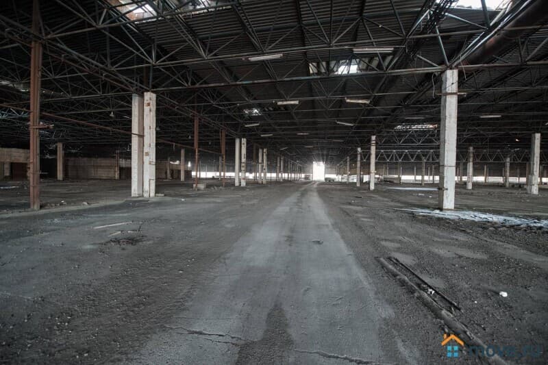 склад, 129000 м&sup2;