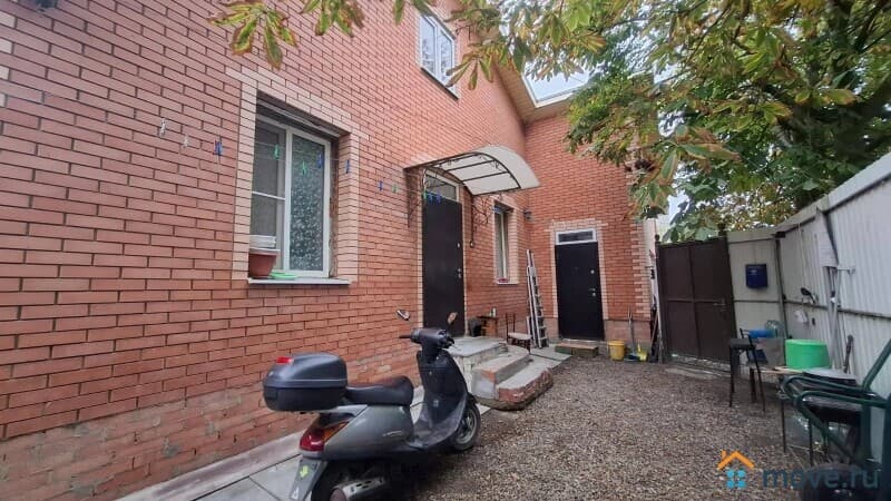 дом, 147 м&sup2;