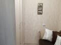Снять трехкомнатную квартиру посуточно, 54 м², этаж 3 из 5. Фото 1