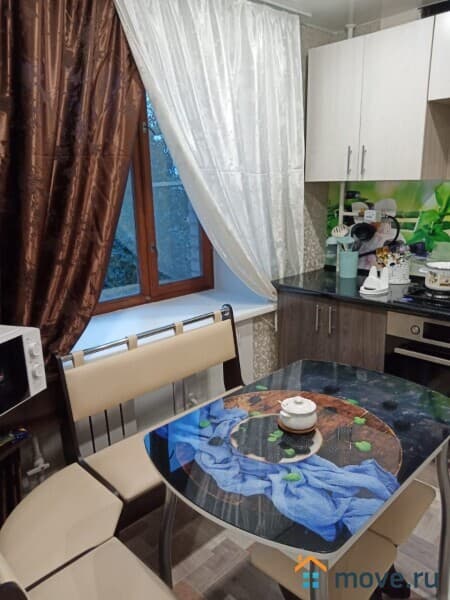 3-комн. квартира, 54 м²