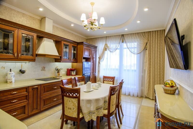 3-комн. квартира, 121 м&sup2;