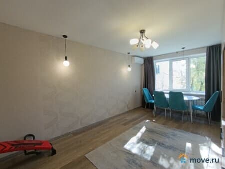 Продам 3-комнатную квартиру, 62 м², Комсомольск-на-Амуре, проспект Интернациональный, 37к2