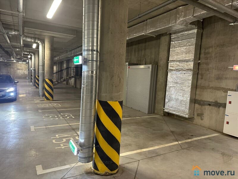машиноместо, 13.7 м²