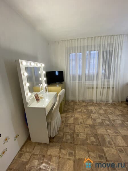 1-комн. квартира, 488 м²