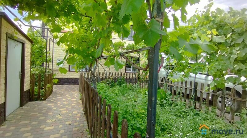 дом, 141 м&sup2;