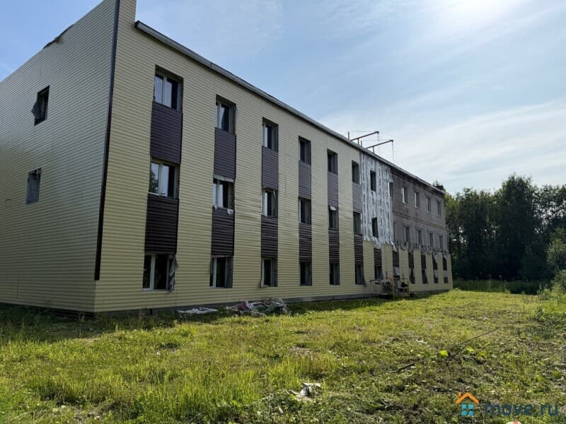отдельное здание, 825 м²