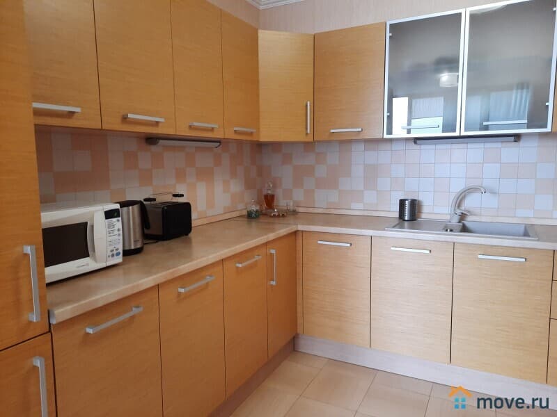 2-комн. квартира, 80 м²