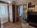 Купить трехкомнатную квартиру, 43 м², этаж 4 из 5. Фото 3