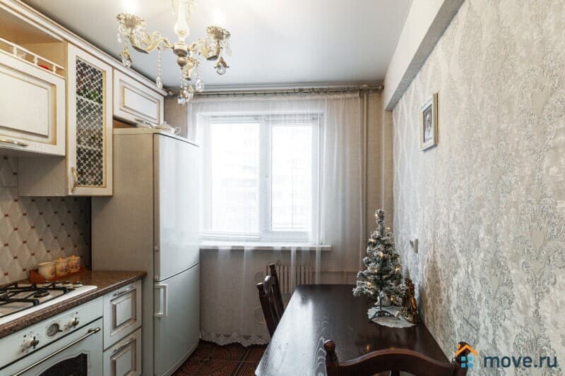 3-комн. квартира, 63.8 м²