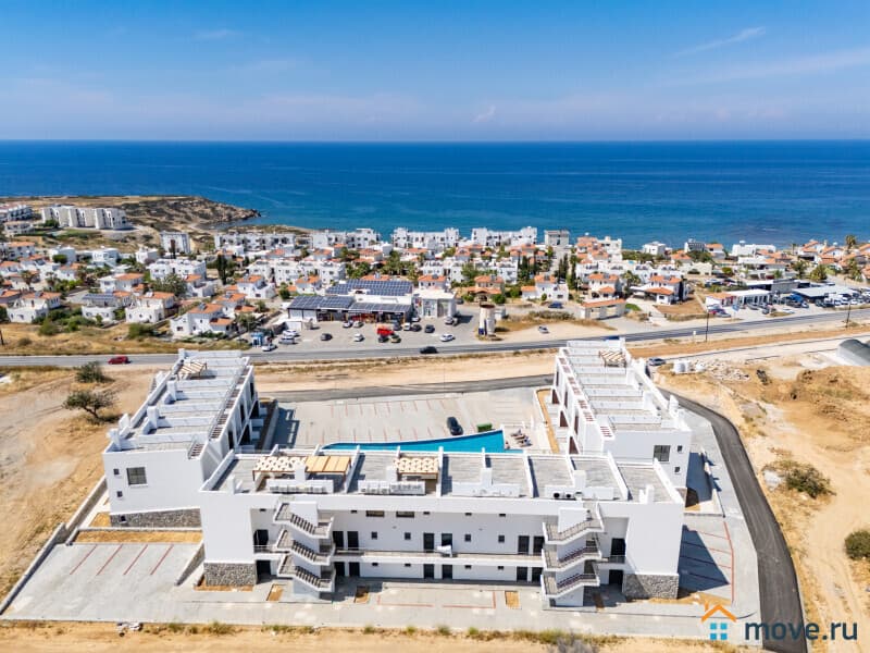 студия, 54 м²