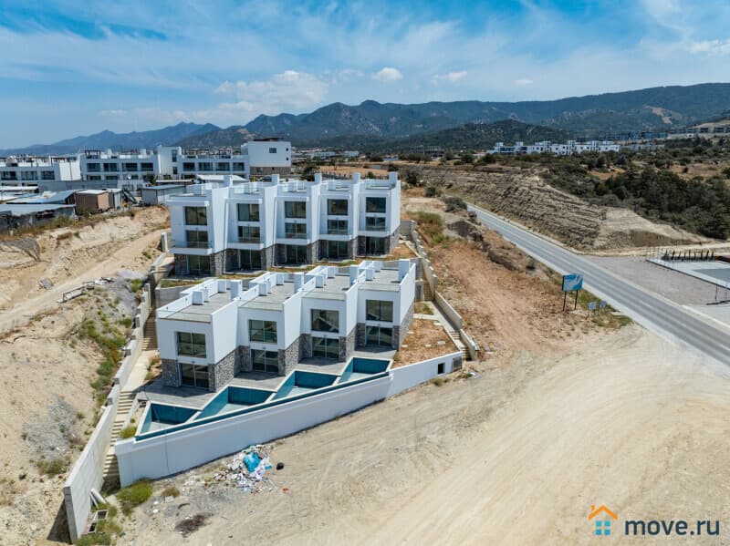 3-комн. квартира, 137 м²