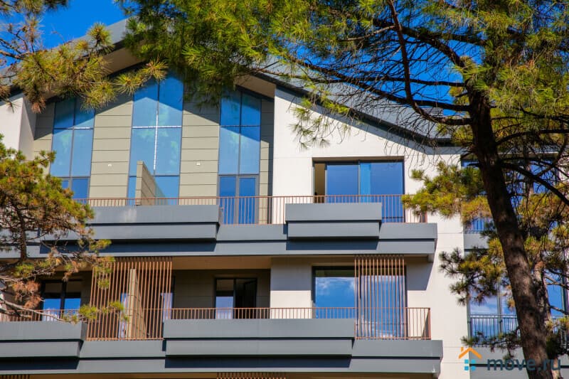 4-комн. квартира, 225 м²