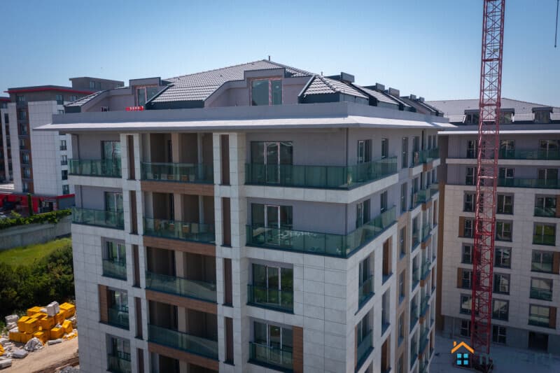 3-комн. квартира, 131 м²