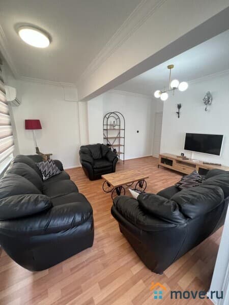 3-комн. квартира, 95 м²