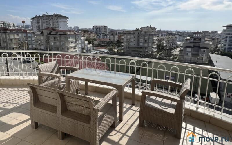 3-комн. квартира, 130 м²