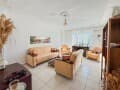Продаю трехкомнатную квартиру, 100 м², этаж 1 из 5. Фото 2
