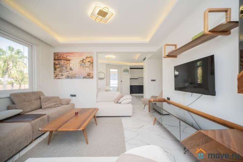 4-комн. квартира, 135 м²