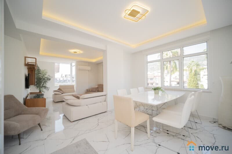 4-комн. квартира, 135 м²