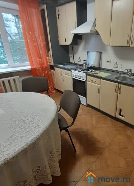 3-комн. квартира, 70 м²