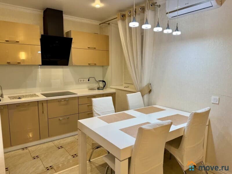 3-комн. квартира, 70 м²