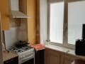 Продать двухкомнатную квартиру, 42 м², этаж 3 из 5. Фото 1