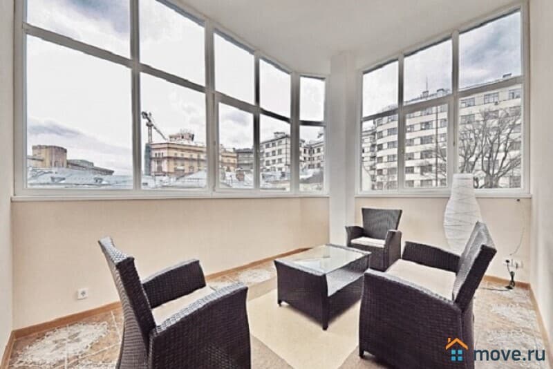 4-комн. квартира, 160 м²