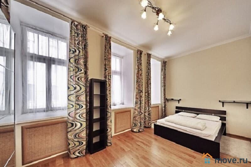 4-комн. квартира, 160 м²