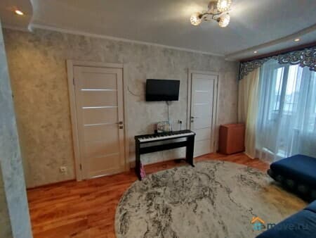 Продаю 3-комнатную квартиру, 47 м², Новокузнецк, улица Радищева, 30