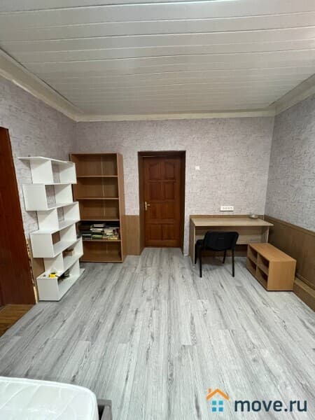 2-комн. квартира, 42 м&sup2;