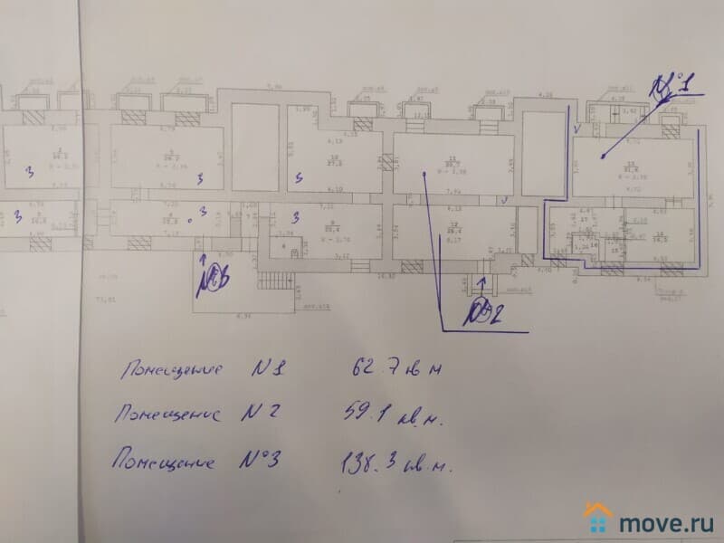 нежилое здание, 260 м²