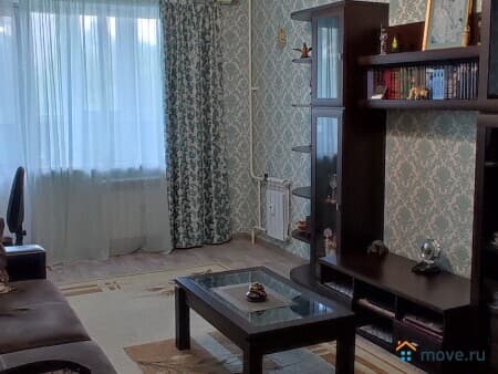 Продаем 2-комнатную квартиру, 60 м², Саратов, ул. им. ак. Антонова, 4